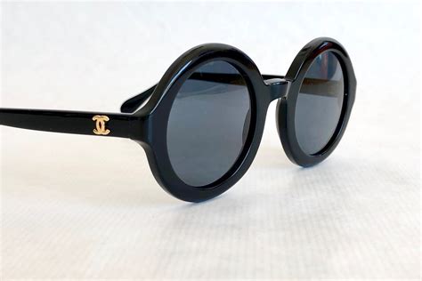 chanel vintage sunglasses shop|vintage chanel sunglasses men.